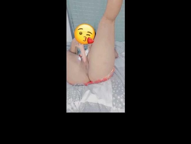 Penis-Dildo und Vibrator zugleich. Einfach geil