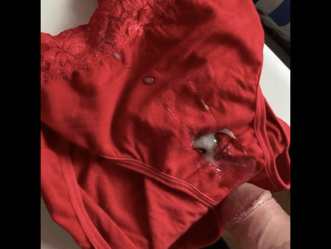 Abgewixxt auf den Slip von meiner Frau