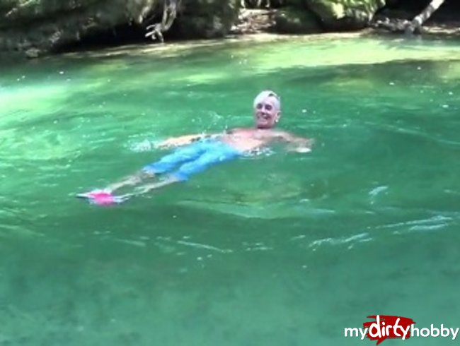wer geht mit mir schwimmen