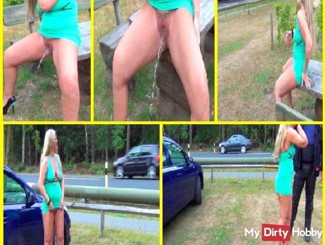 Public vor Zuschauern an der Bundesstrasse abgepisst!